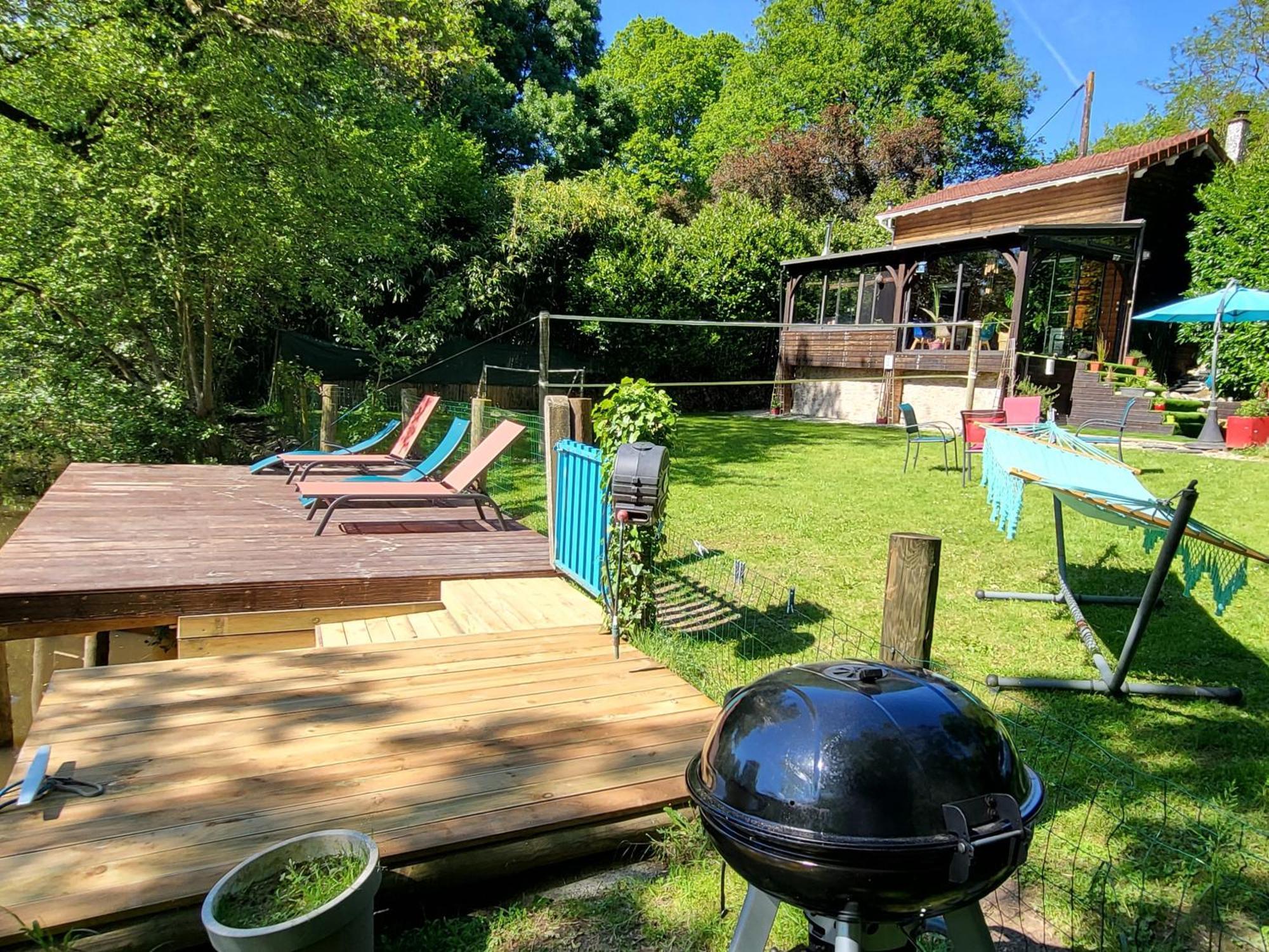 Vila Chez Nirina Proche Puys Dufou Mortagne-sur-Sevre Exteriér fotografie